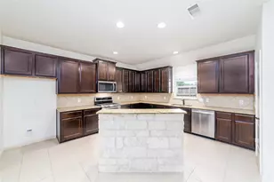 961 Wannan Ln, Conroe, TX 77301 - Photo 7