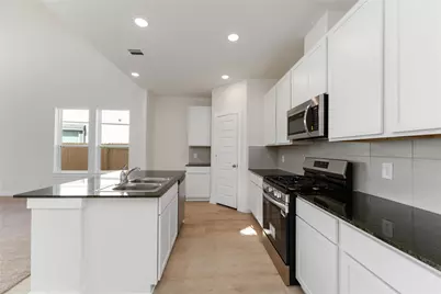 16812 Needlepoint Drive, Conroe, TX 77302 - Photo 3