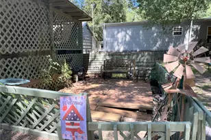 204 Knottypine, Livingston, TX 77351 - Photo 11