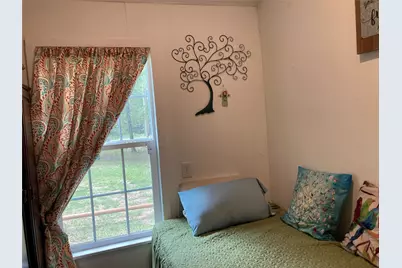 204 Knottypine, Livingston, TX 77351 - Photo 19