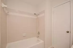 1103 Dulles Ave, Stafford, TX 77477 - Photo 9