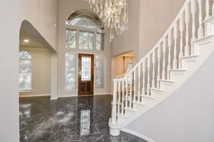 2810 Grassy Knoll Ct, Sugar Land, TX 77478 - Photo 5