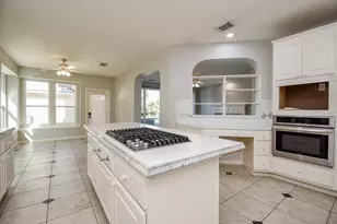 2810 Grassy Knoll Ct, Sugar Land, TX 77478 - Photo 13