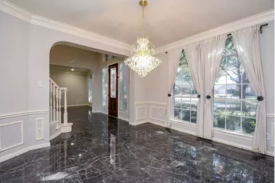 2810 Grassy Knoll Court, Sugar Land, TX 77478 - Photo 7