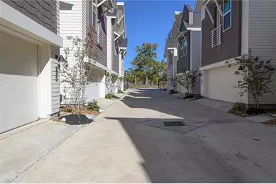 879 Rachel Street #D, Houston, TX 77091 - Photo 3