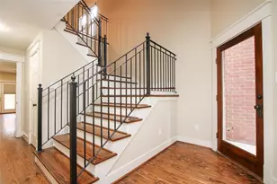 5006 Blossom St, Houston, TX 77007 - Photo 5