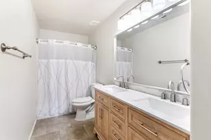 1606 Wooded Acres Dr, Humble, TX 77396 - Photo 27