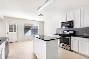 1606 Wooded Acres Dr, Humble, TX 77396 - Photo 19