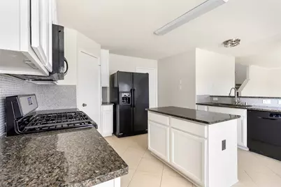 1606 Wooded Acres Drive, Humble, TX 77396 - Photo 11