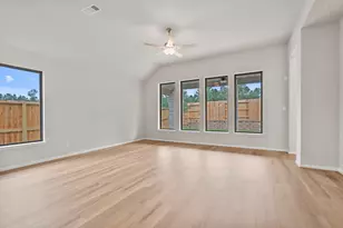 26063 Peacetree Ln, Montgomery, TX 77316 - Photo 11