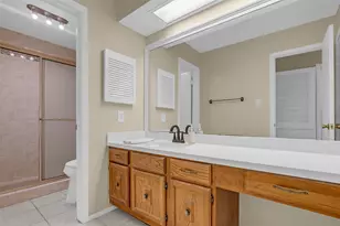 25 N Deerfoot Cir, Spring, TX 77380 - Photo 15