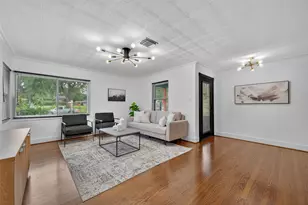 7758 Hereford St, Houston, TX 77087 - Photo 5