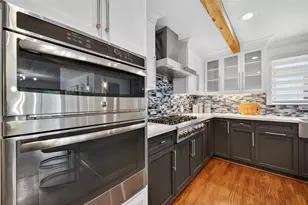 7758 Hereford St, Houston, TX 77087 - Photo 17