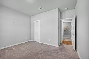 13126 Lago Acero Ln, Texas City, TX 77568 - Photo 5