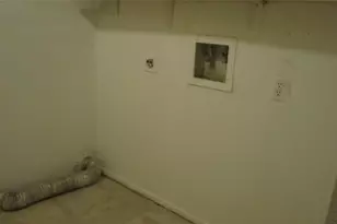 12122 Kemerton Dr, Houston, TX 77099 - Photo 11