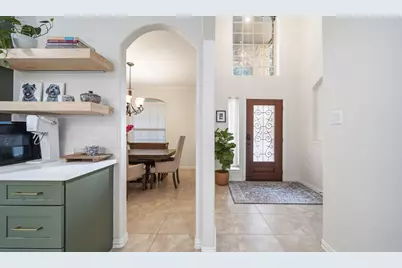 13847 Slate Mountain Lane, Houston, TX 77044 - Photo 9