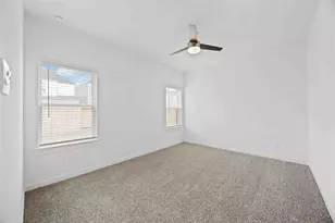 2628 Afton Hts Wy, Houston, TX 77051 - Photo 9