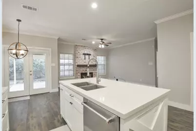 3215 Shady Maple Court, Houston, TX 77339 - Photo 5