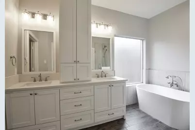 3215 Shady Maple Court, Houston, TX 77339 - Photo 13