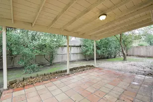 3215 Shady Maple Ct, Houston, TX 77339 - Photo 19