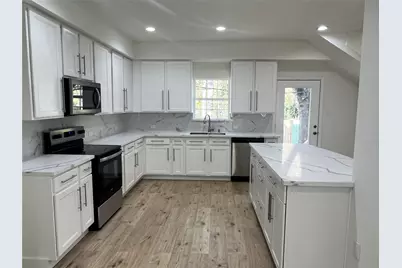 10811 River Oaks Drive, Conroe, TX 77385 - Photo 21