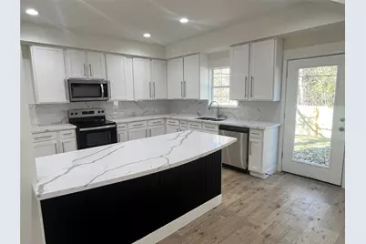 10811 River Oaks Drive, Conroe, TX 77385 - Photo 17