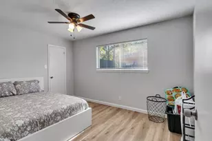 15102 Rolling Oaks Dr, Houston, TX 77070 - Photo 19