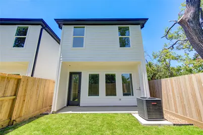 2708 Noble Street, Houston, TX 77026 - Photo 27