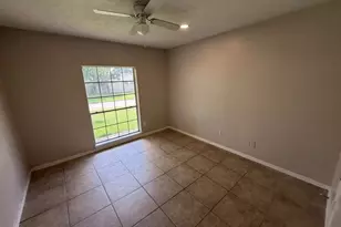 10422 Cedar Towne Ln, Sugar Land, TX 77498 - Photo 9