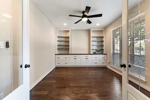 131 Deerchase Dr, Conroe, TX 77384 - Photo 5