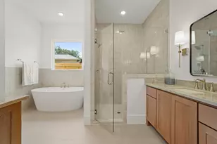 5109 Lido Ln, Houston, TX 77092 - Photo 9