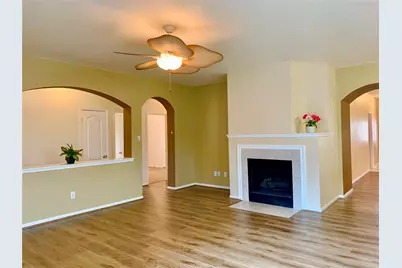 3815 Beacons View Lane, Friendswood, TX 77546 - Photo 9