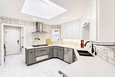 201 Vanderpool Lane #130, Houston, TX 77024 - Photo 15