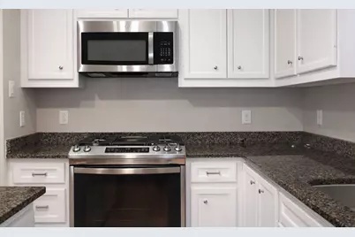 11605 Main Ash Drive, Houston, TX 77025 - Photo 9