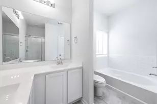 3611 Prairie Rose Trl, Angleton, TX 77515 - Photo 21