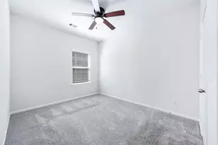 3611 Prairie Rose Trl, Angleton, TX 77515 - Photo 17