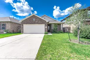 3611 Prairie Rose Trl, Angleton, TX 77515 - Photo 1