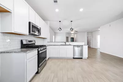 3611 Prairie Rose Trail, Angleton, TX 77515 - Photo 11