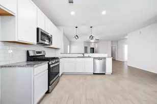 3611 Prairie Rose Trl, Angleton, TX 77515 - Photo 11