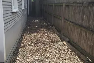 2118 Carter St, Houston, TX 77008 - Photo 9