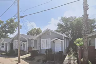 2118 Carter St, Houston, TX 77008 - Photo 1