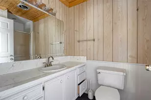 118 4th St, Dickinson, TX 77539 - Photo 13