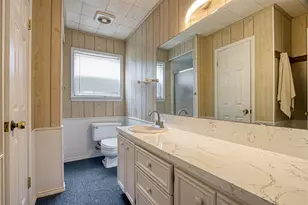 118 4th St, Dickinson, TX 77539 - Photo 9