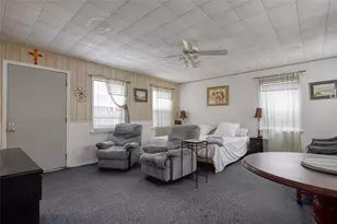 118 4th St, Dickinson, TX 77539 - Photo 7