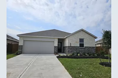 9231 Alaska Shores Drive, Baytown, TX 77521 - Photo 1