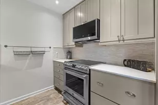1572 Silverpines Rd, Houston, TX 77062 - Photo 11
