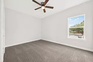418 4th St, Beasley, TX 77417 - Photo 23