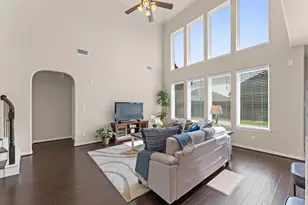 955 Smokethorn Trl, Richmond, TX 77406 - Photo 11