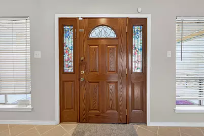 3415 W Creek Club Drive, Missouri City, TX 77459 - Photo 7