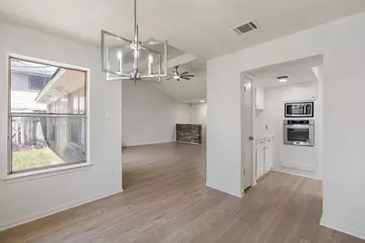6615 Vera Jean Drive, Houston, TX 77088 - Photo 11